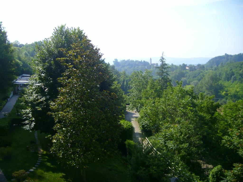 Casa Dei Frati Hotel Asti Room photo