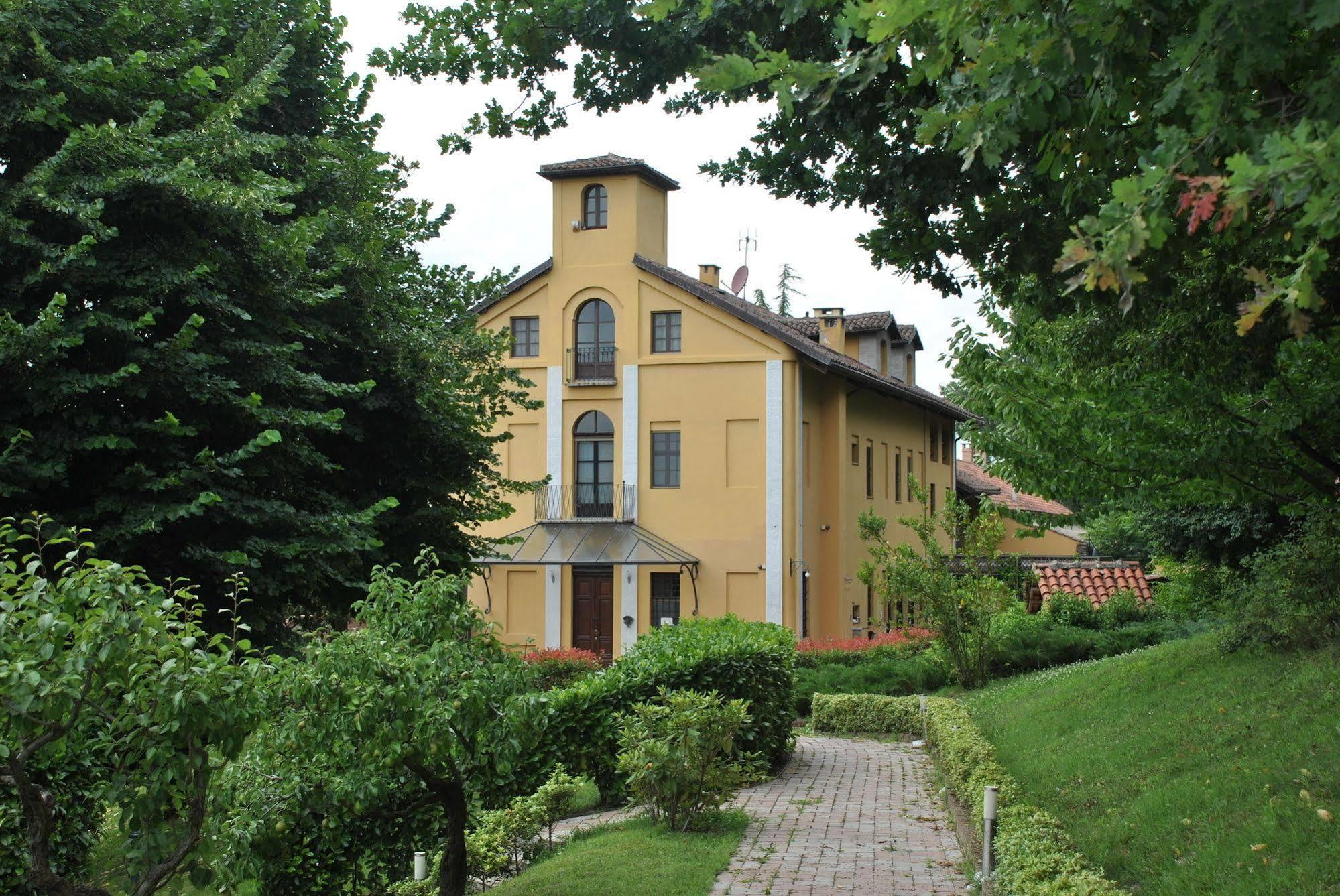 Casa Dei Frati Hotel Asti Exterior photo